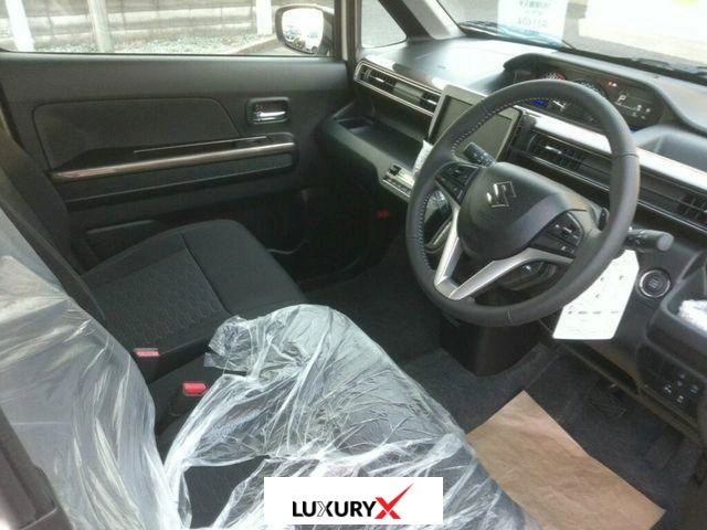 Interior dashboard with head-up display and smart key system